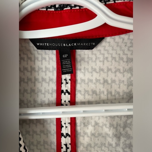 White House Black Market Houndstooth Blazer size 6P NWOT. Never worn - Picture 2 of 7